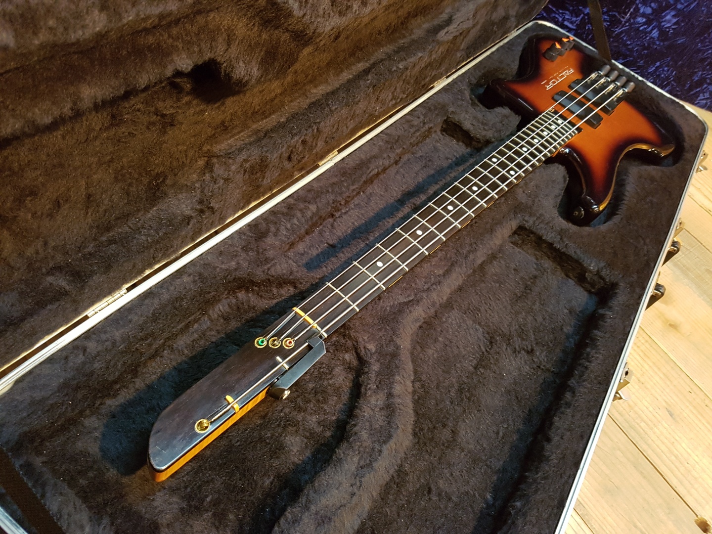 1991 Philip Kubicki Factor Bass
