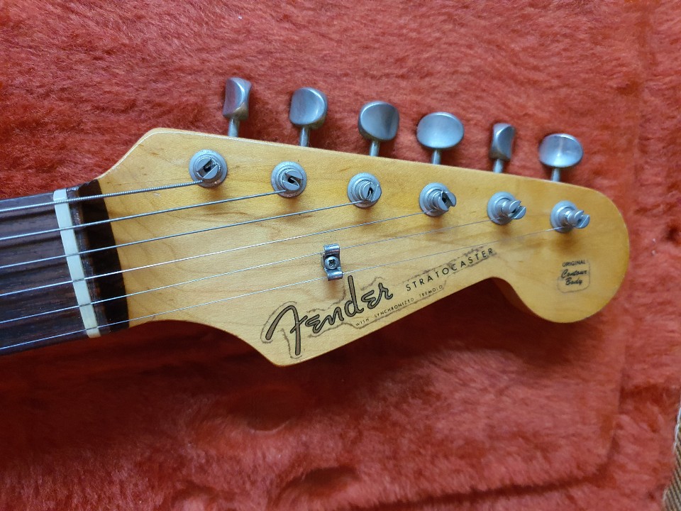 1989 Fender 62 Vintage Reissue_Corona
