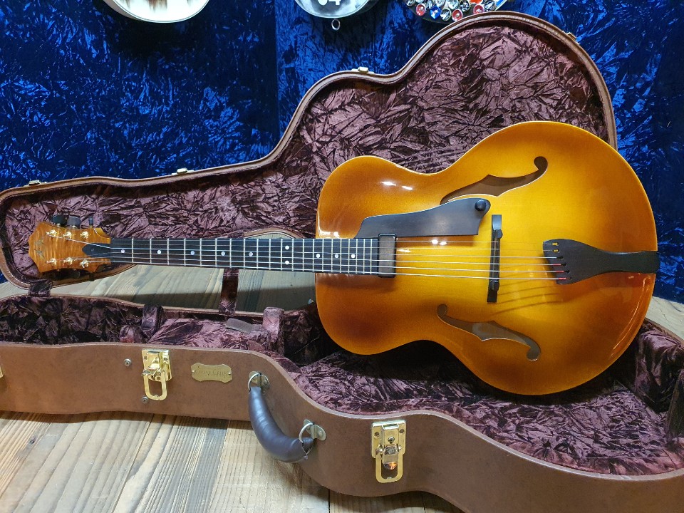 2006 American Archtop Dale Unger_American Collector